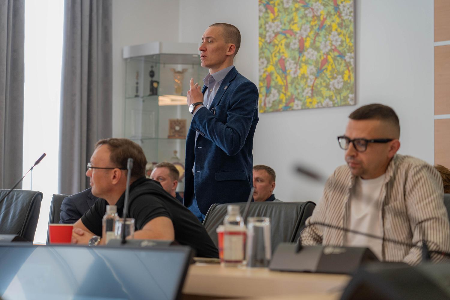 Эксперты обсудили пути решения проблем безопасности многоквартирных домов