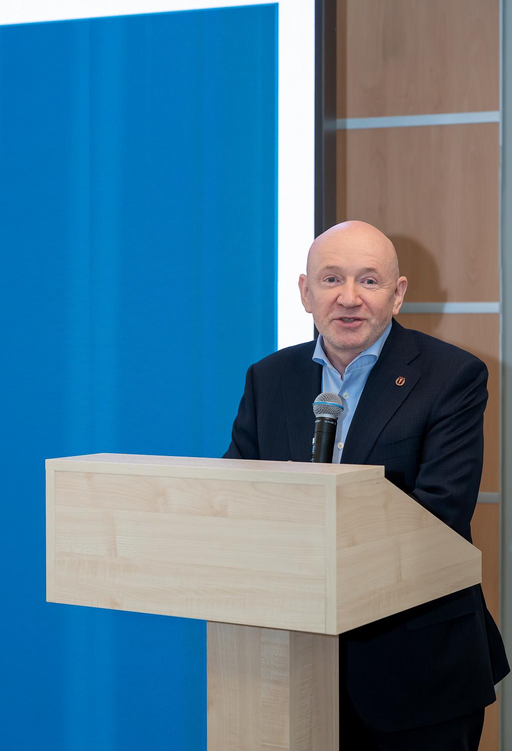 Когда работодатели, вузы и молодёжь садятся за один стол: первые шаги от «мы и они» к «мы вместе»