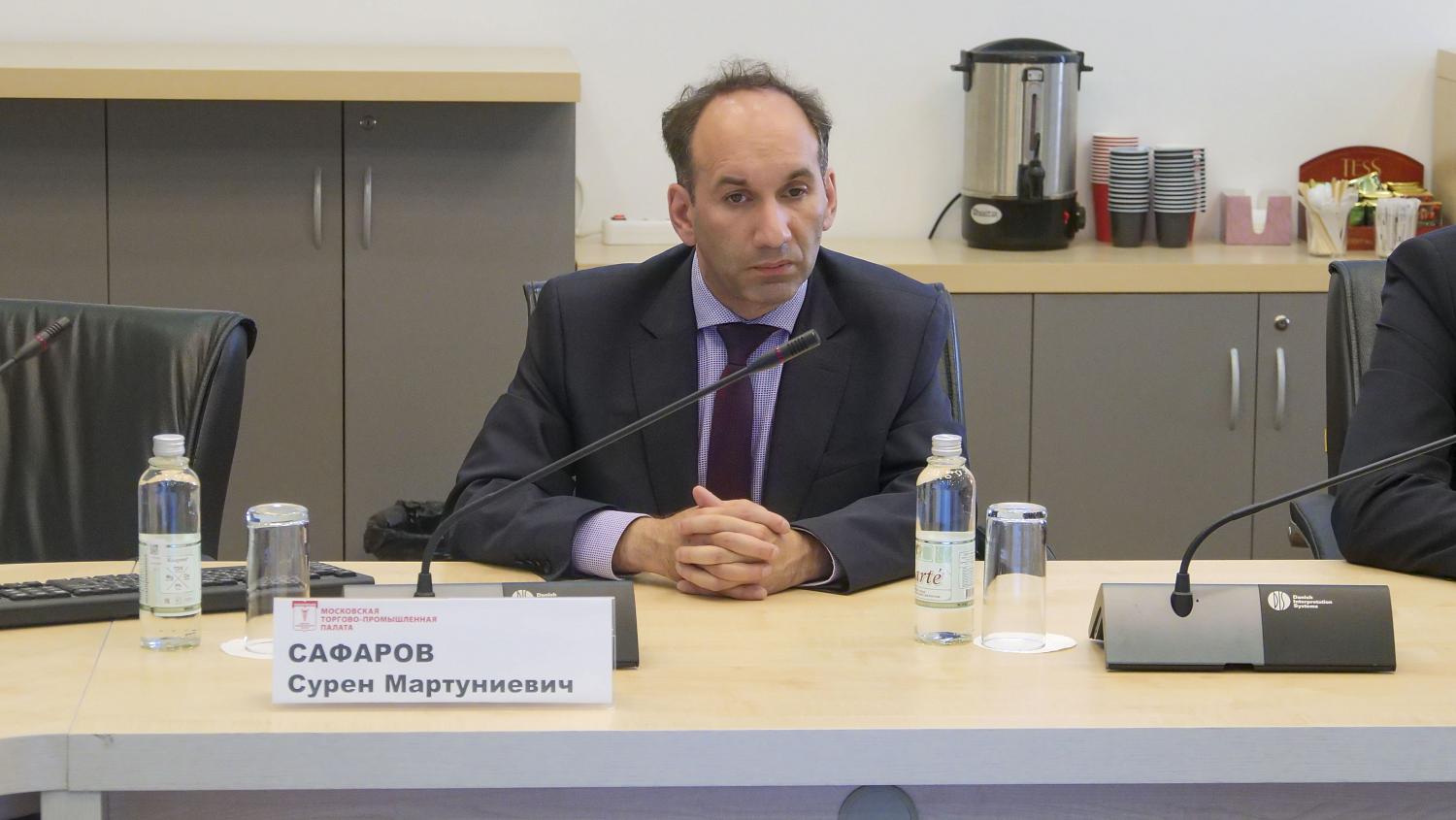 Профессиональные консультанты обсудили ситуацию в корпоративном дополнительном профессиональном образовании