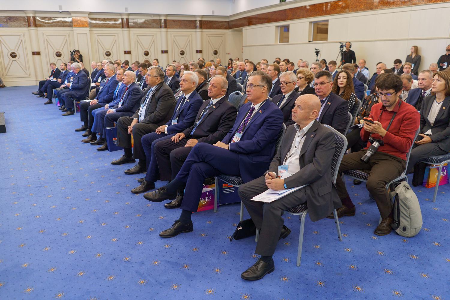 Владимир Платонов выступил на российском-белорусском Форуме «Рубежи Союзного государства»