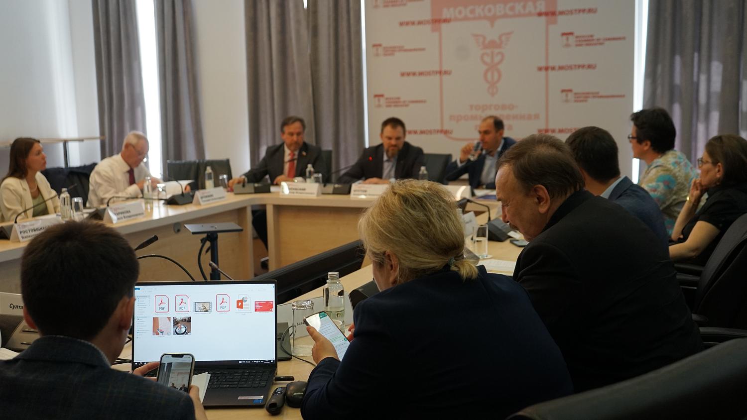 На площадке МТПП эксперты обсудили проблемы народных художественных промыслов и предложили способы решения