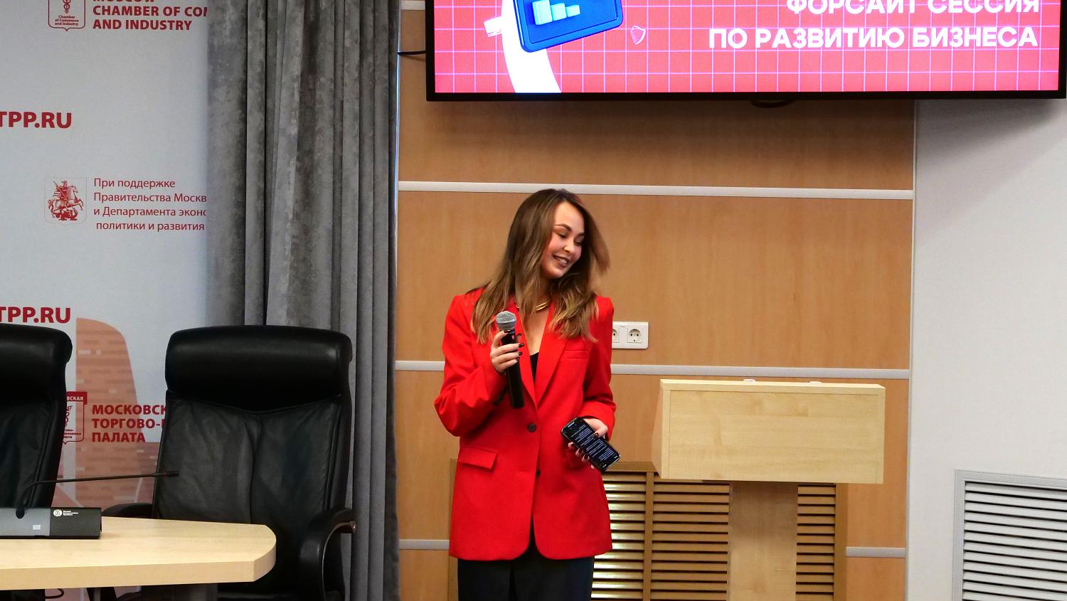 «При вступлении в Палату ваш голос усиливается многократно!»