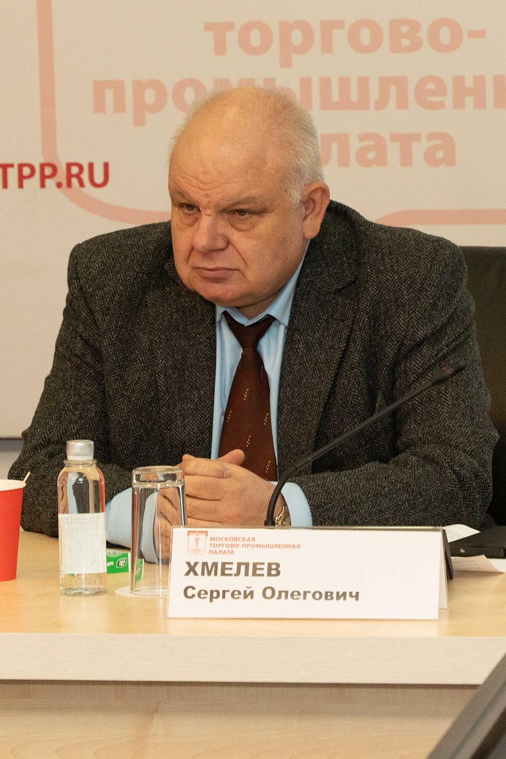 Эксперты обсудили проблемы благоустройства и озеленения столицы