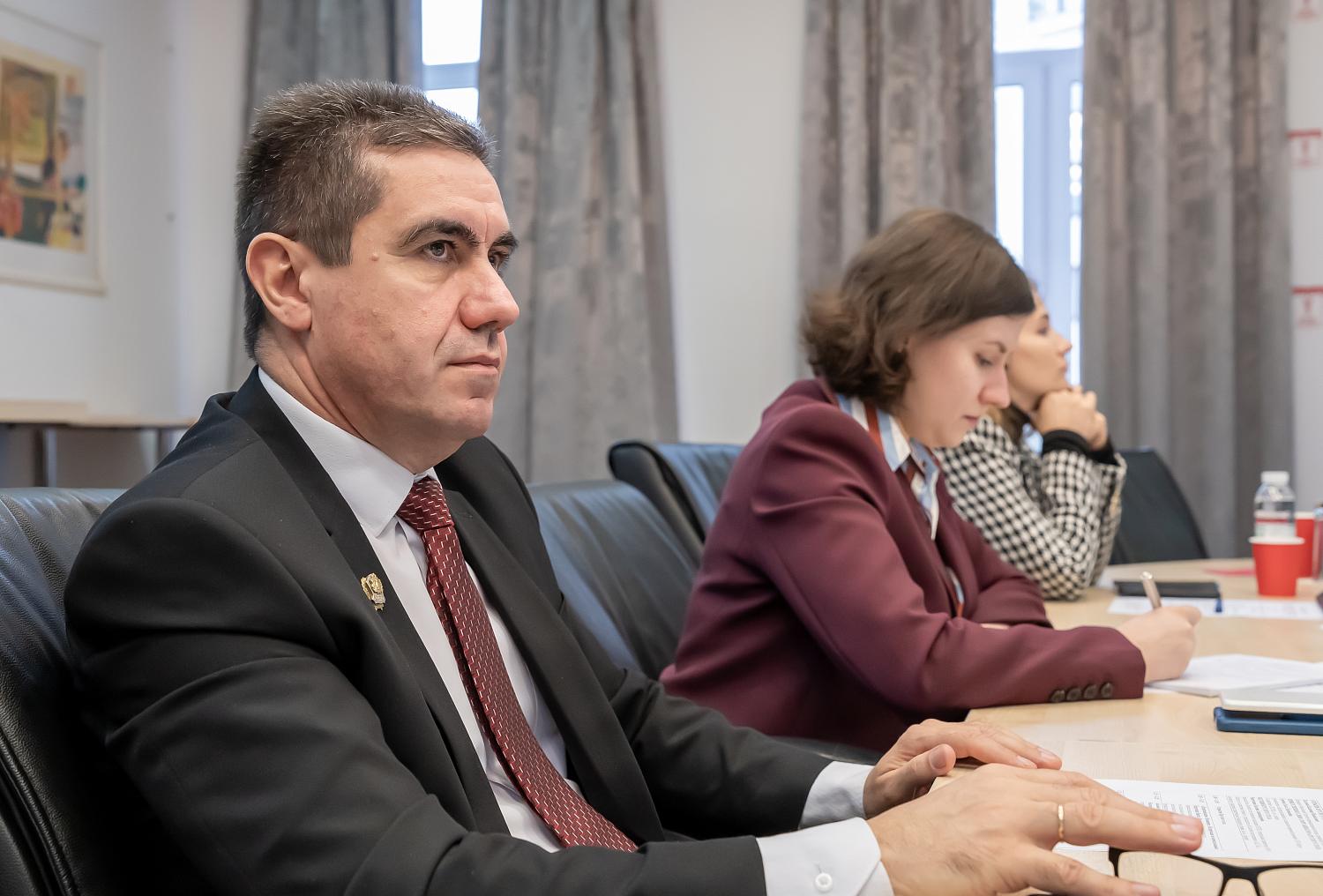 Профессиональное сообщество и госструктуры согласуют подход к квалификациям медиаторов