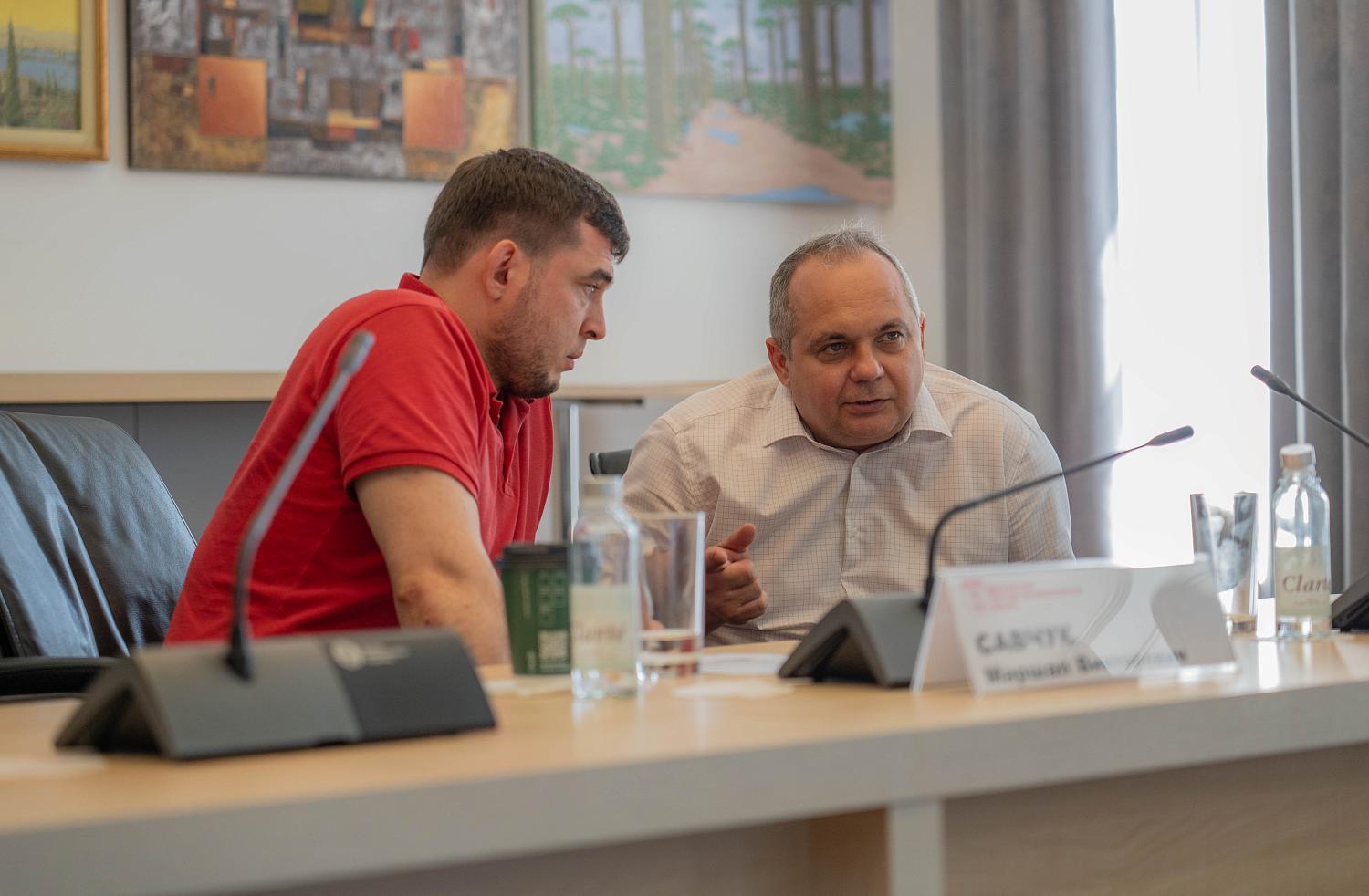 Эксперты обсудили пути решения проблем безопасности многоквартирных домов