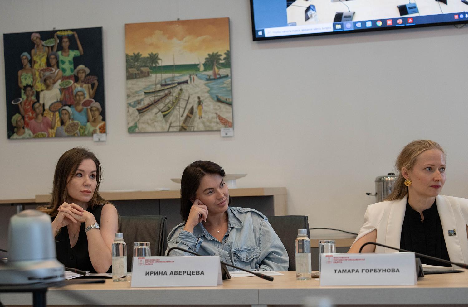 Представители помогающих профессий обсудили особенности своих коммуникаций