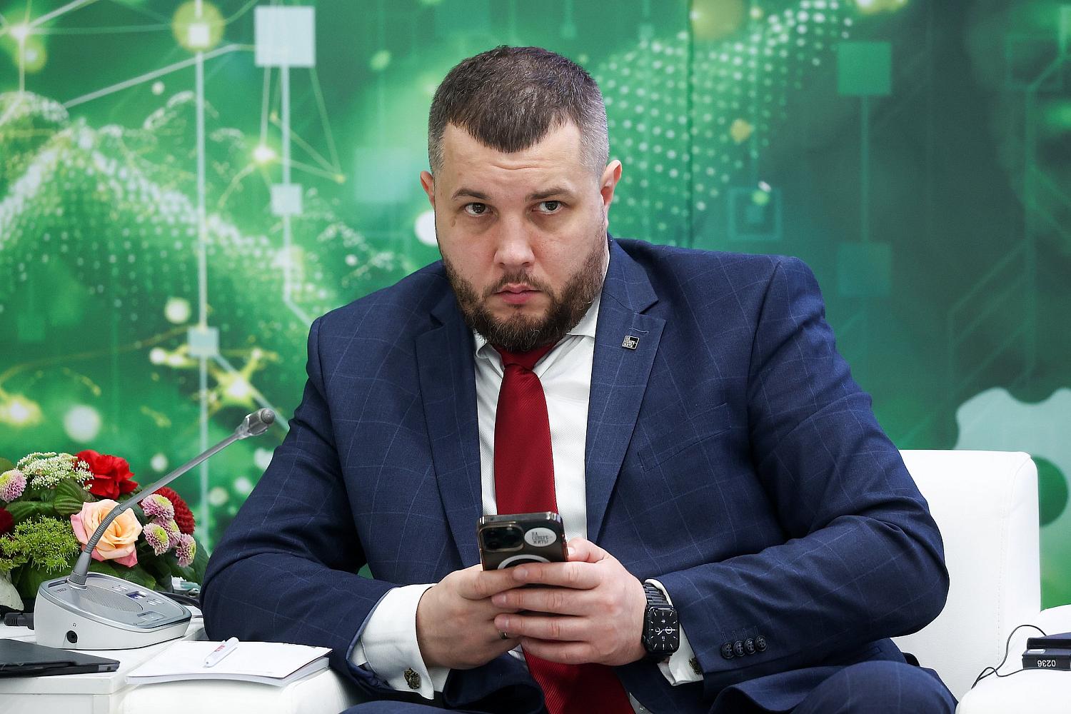 Развитие российско-китайской промышленной кооперации в сфере судостроения/судоремонта обсудили на Форуме РОСТКИ