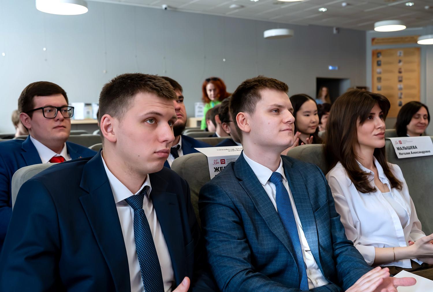 Когда работодатели, вузы и молодёжь садятся за один стол: первые шаги от «мы и они» к «мы вместе»