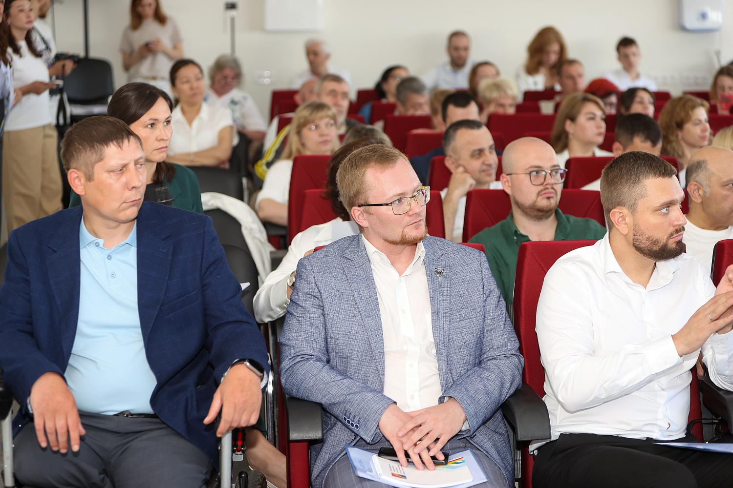 Муниципальный предпринимательский форум в ЮЗАО состоялся при организационной поддержке Комитета 