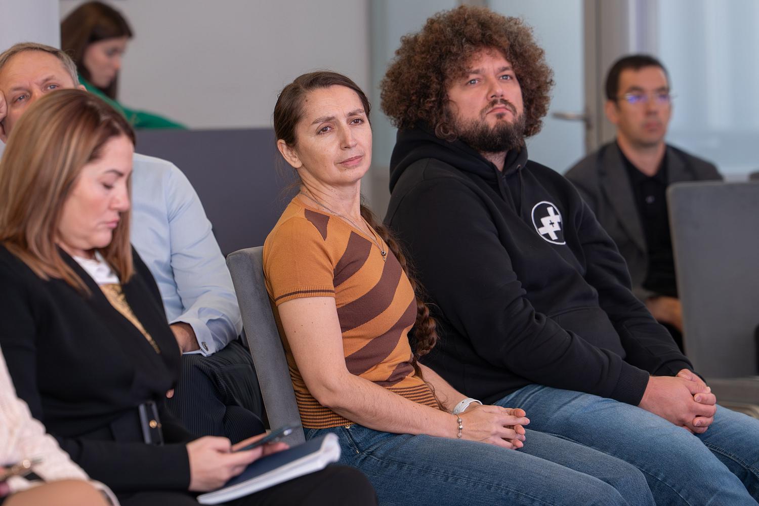 Эксперты обсудили новую практику поиска и предоставления персонала