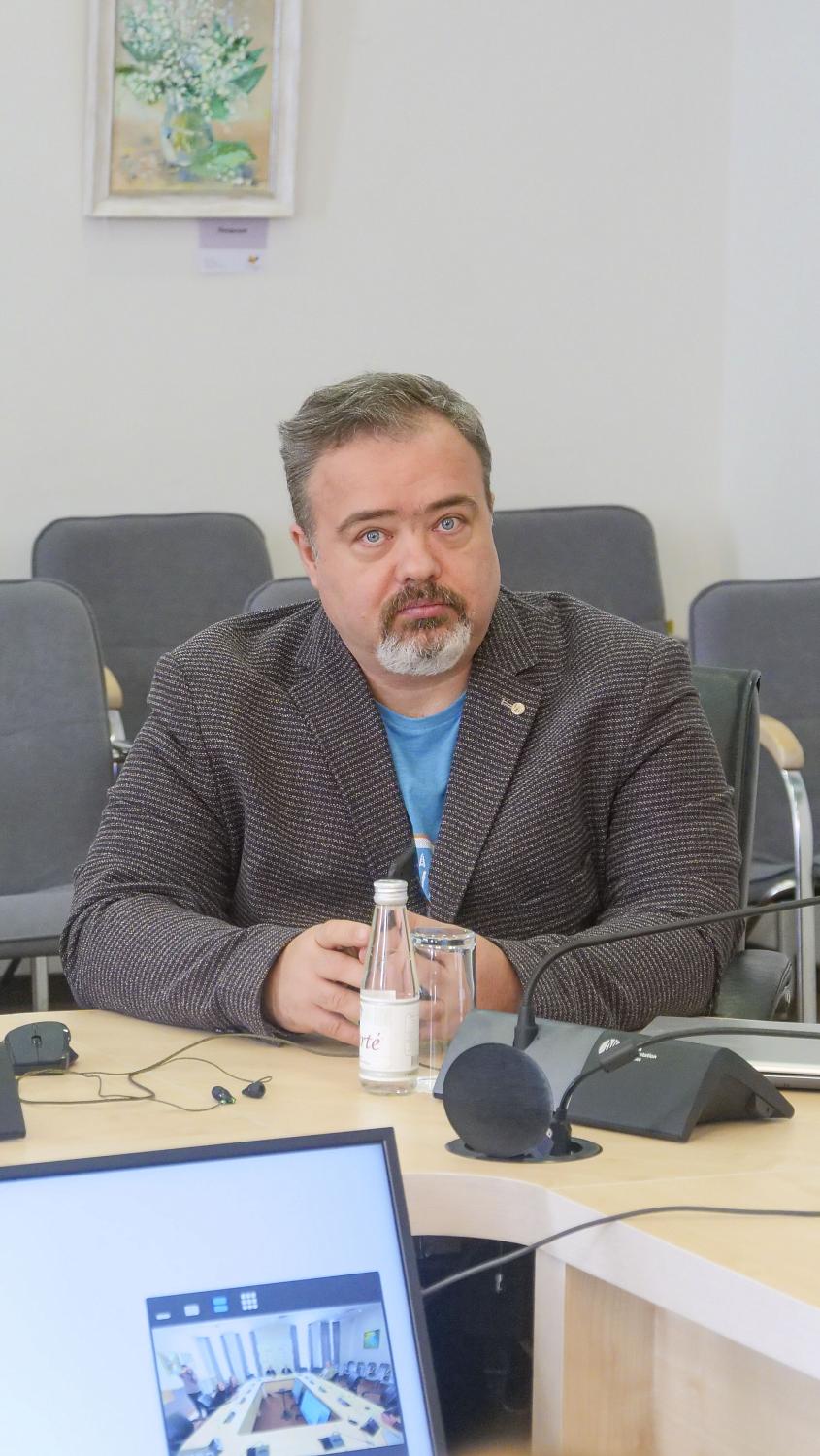 Отечественным IT-компаниям рассказали о правах, льготах и обязанностях