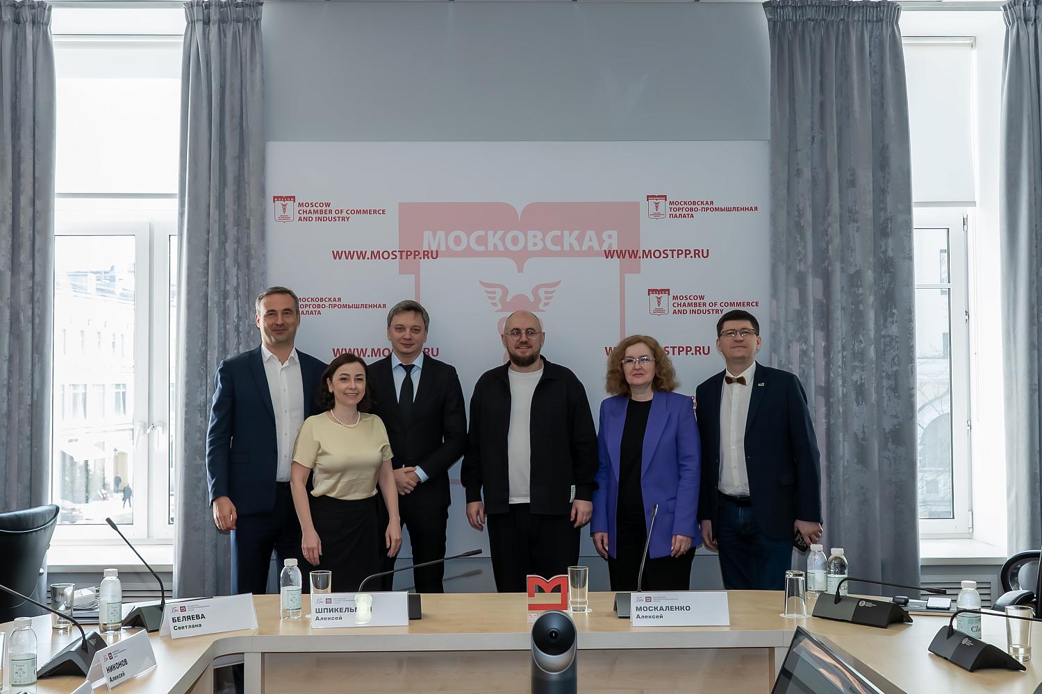 «Обеление» импорта и экономика платформ: в МТПП обсудили поставки из Китая