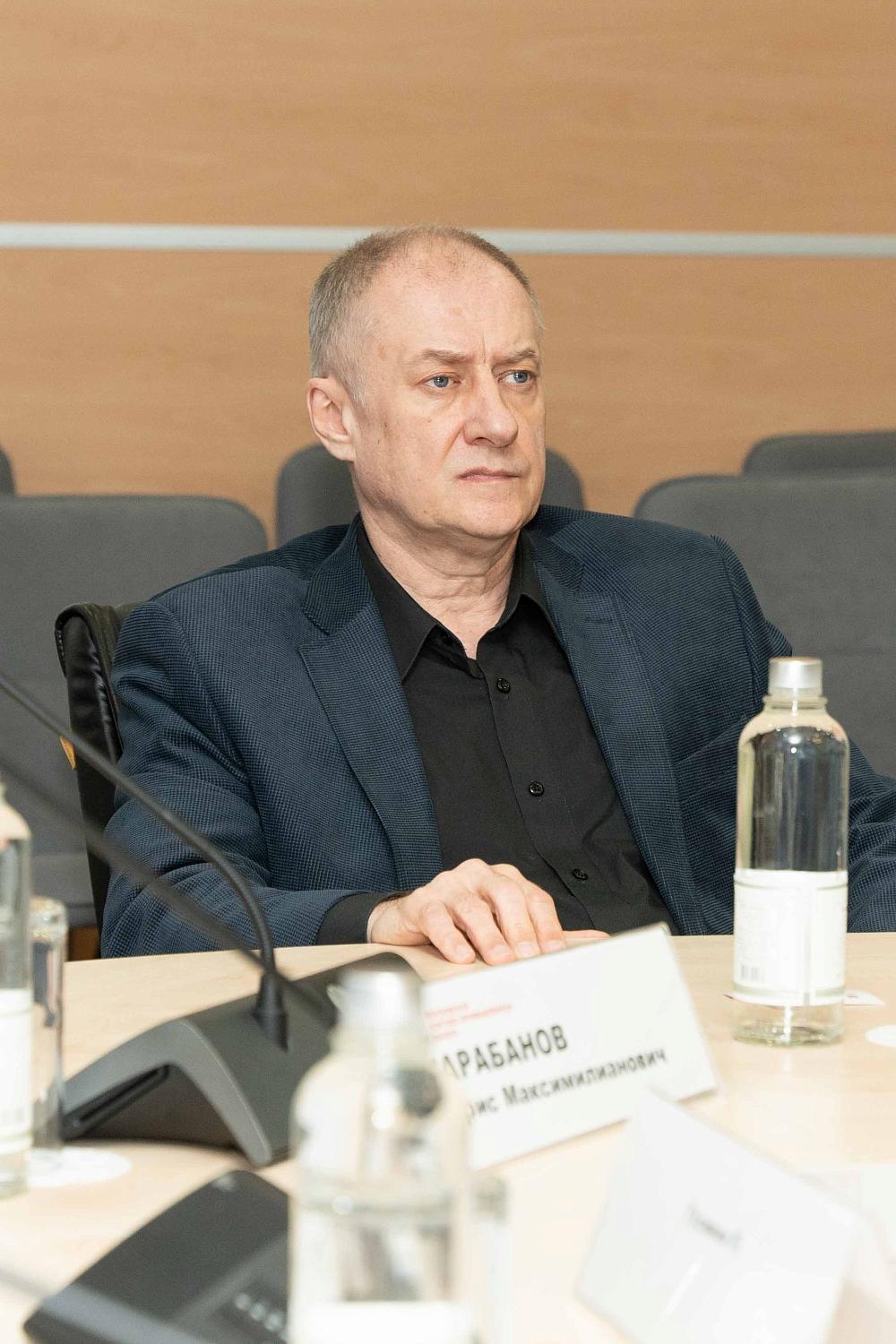 Эксперты рассмотрели ряд кейсов в управленческом консалтинге