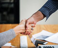 Сопровождение инвестиционных сделок (от привлечения инвестора до закрытия раунда)