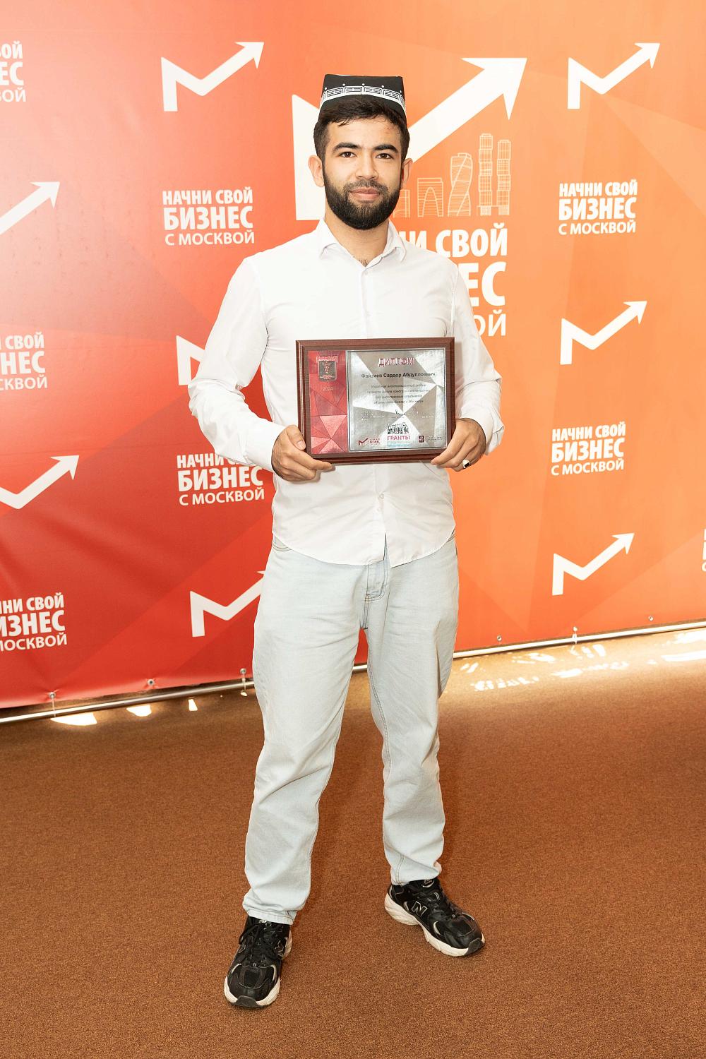 Еще один финалист Школы предпринимательства для иностранных студентов проходит стажировку на московском предприятии 