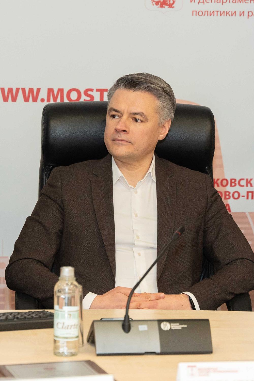 Мастера разрешения долговых споров получили награды