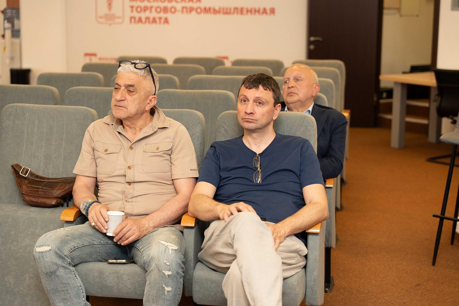Благотворительность в искусстве стала темой обсуждения на площадке МТПП