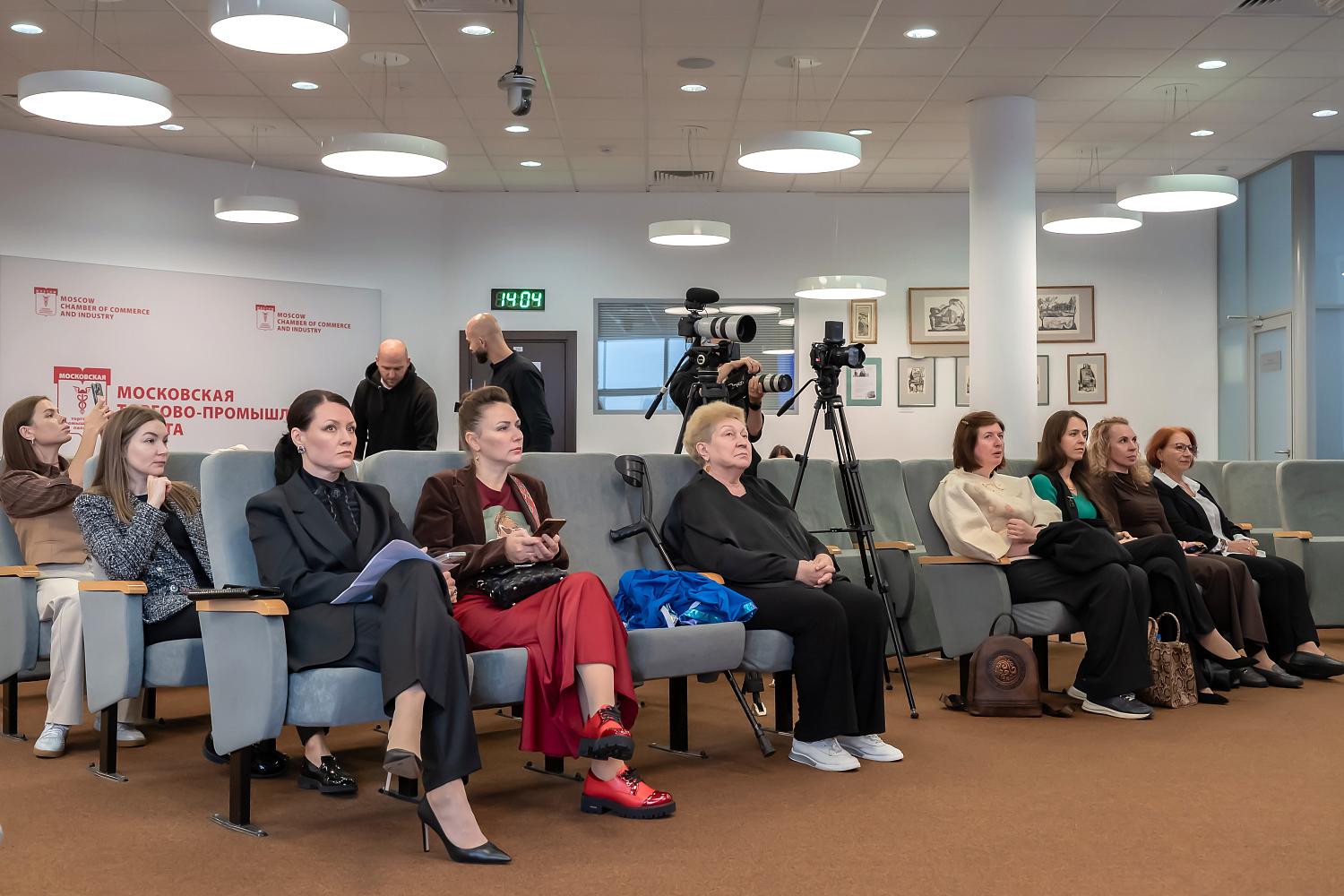 «ГИД по ОВЗ» и доступная среда: практики НКО, фондов и экспертов на площадке МТПП