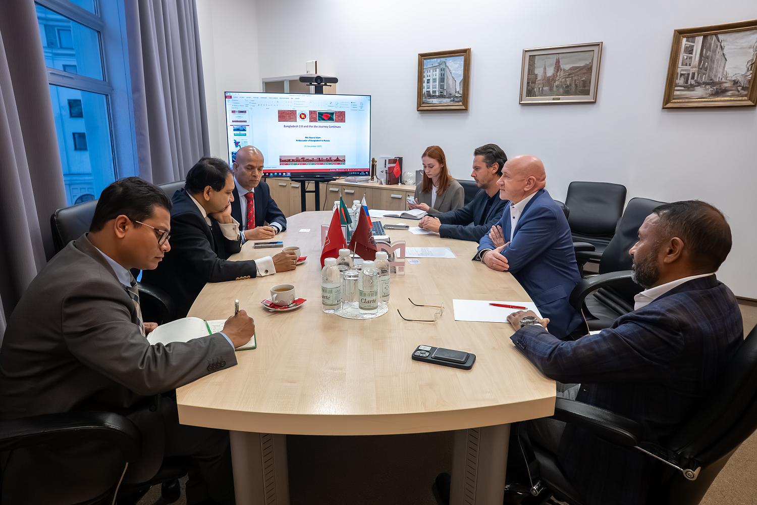 От джинсов до IT: какие отрасли интересны бизнесу Бангладеш и Москвы