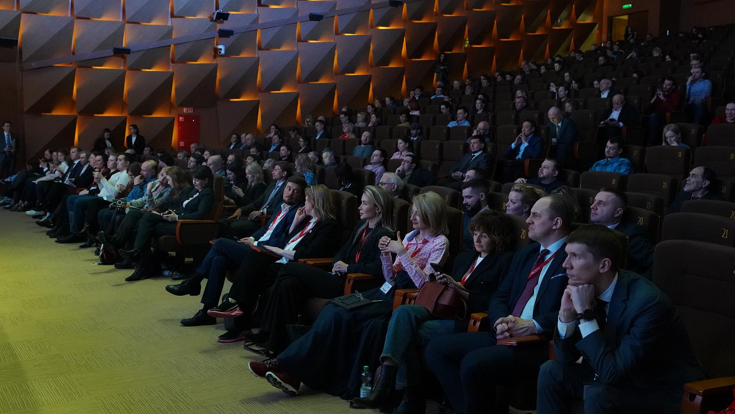 Руководители МТПП представили возможности Палаты на встрече с московскими экспортерами