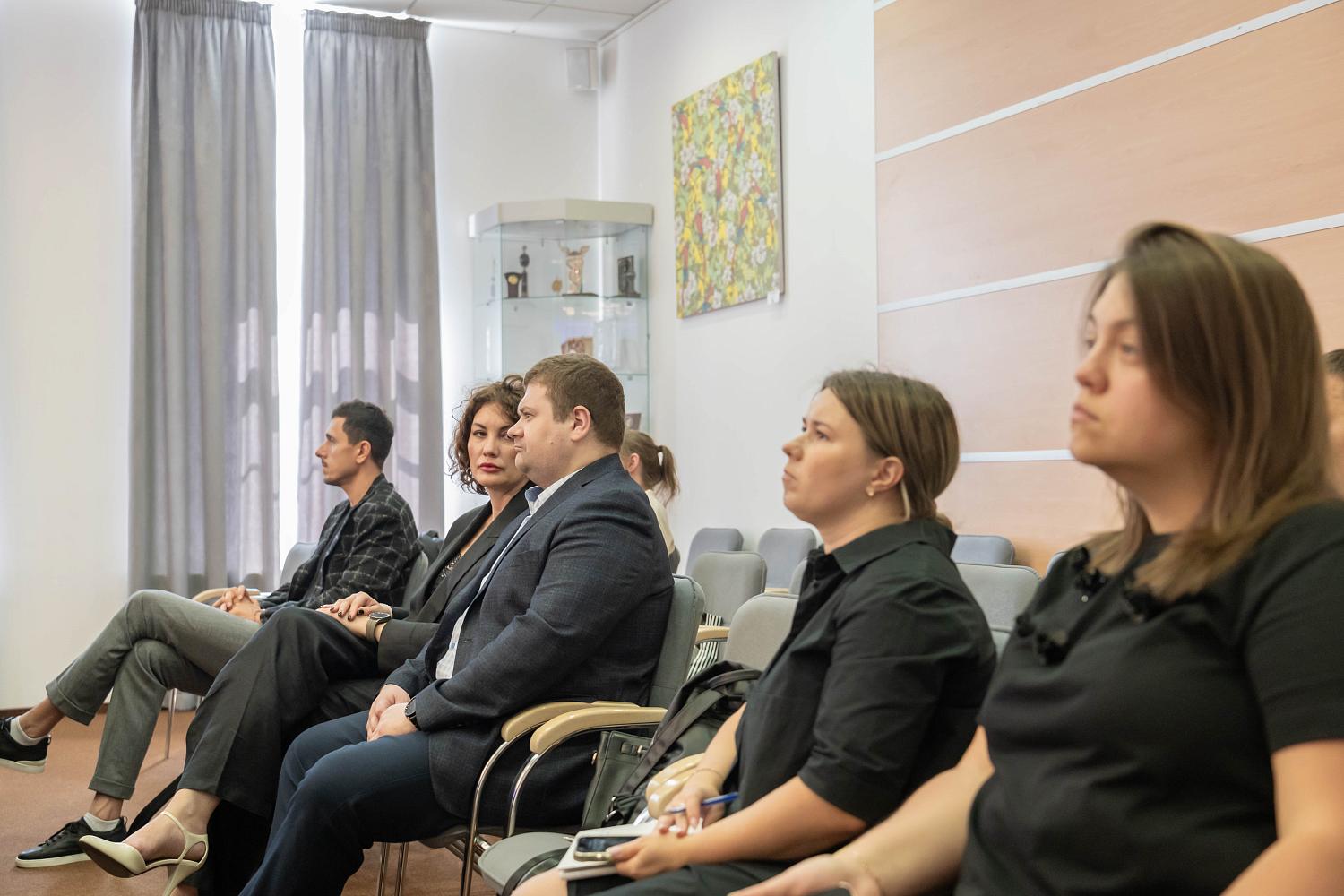 Предпринимателям рассказали о грамотном процессе закупок с учетом современных реалий