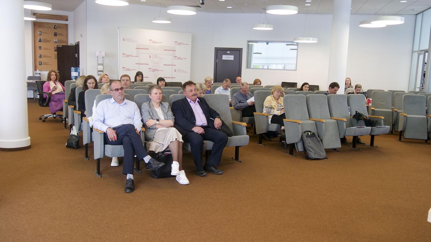 Представители ФТС России рассказали участникам ВЭД об актуальных изменениях в таможенном законодательстве