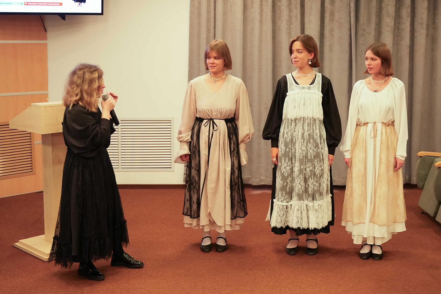 Русская мода: новая жизнь древних традиций