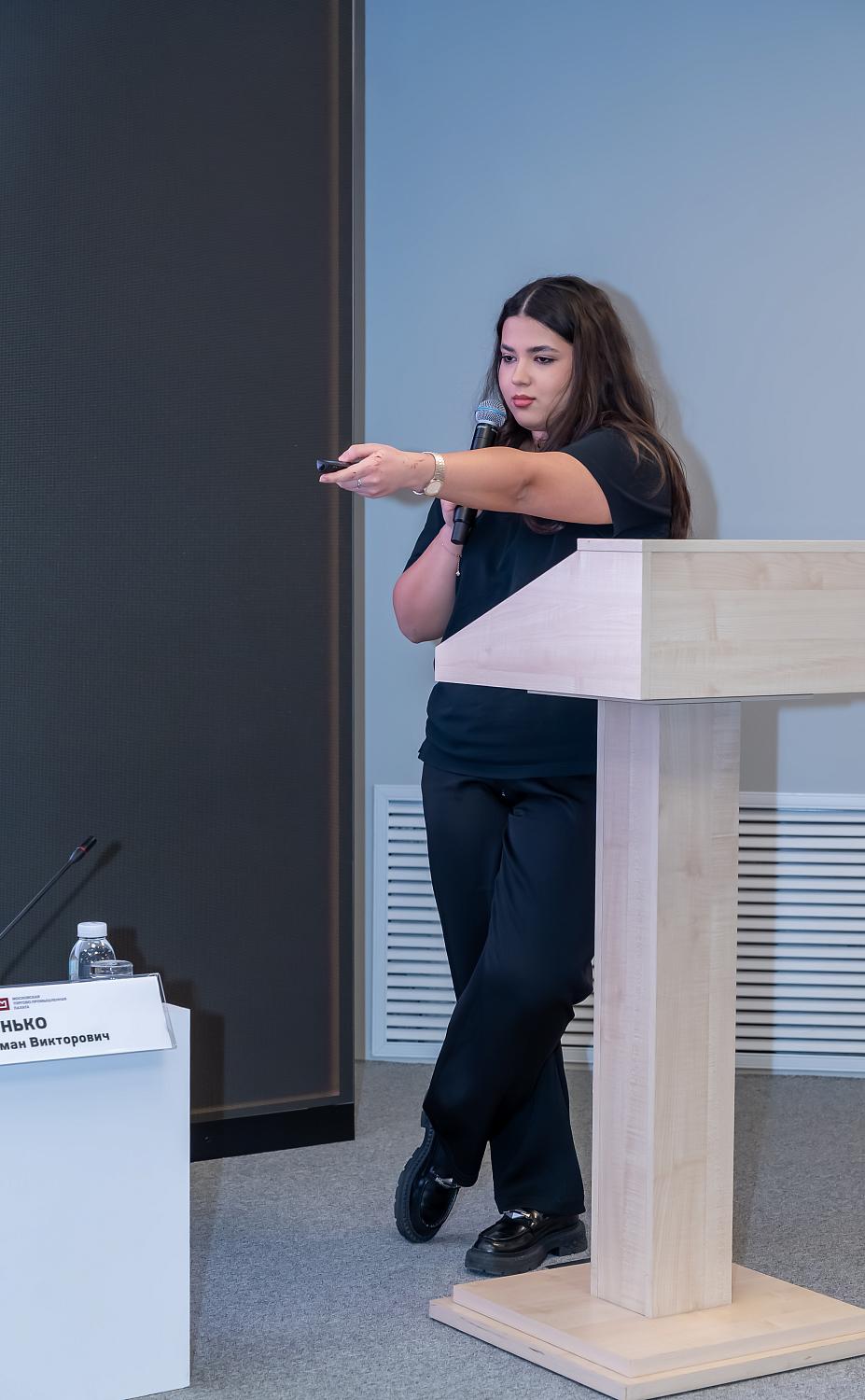 Учащиеся предпринимательского класса школы №1409 представили инвестиционные проекты на площадке МТПП