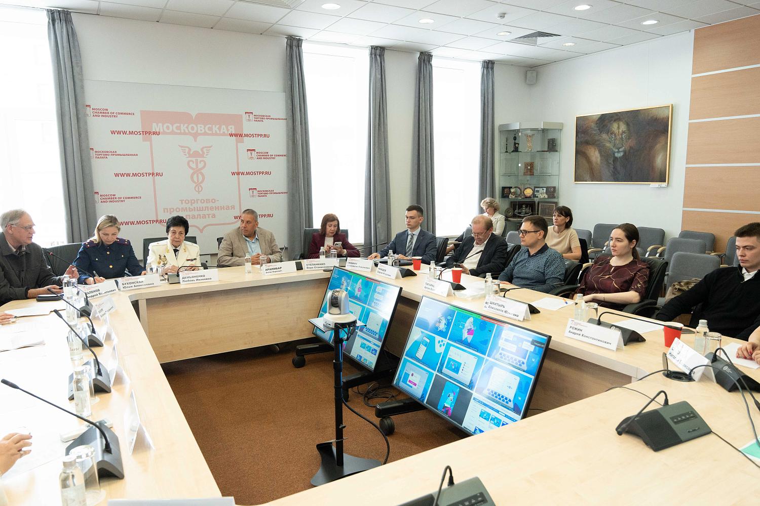 Различные аспекты противодействия буллингу и кибербуллингу обсудили на площадке МТПП