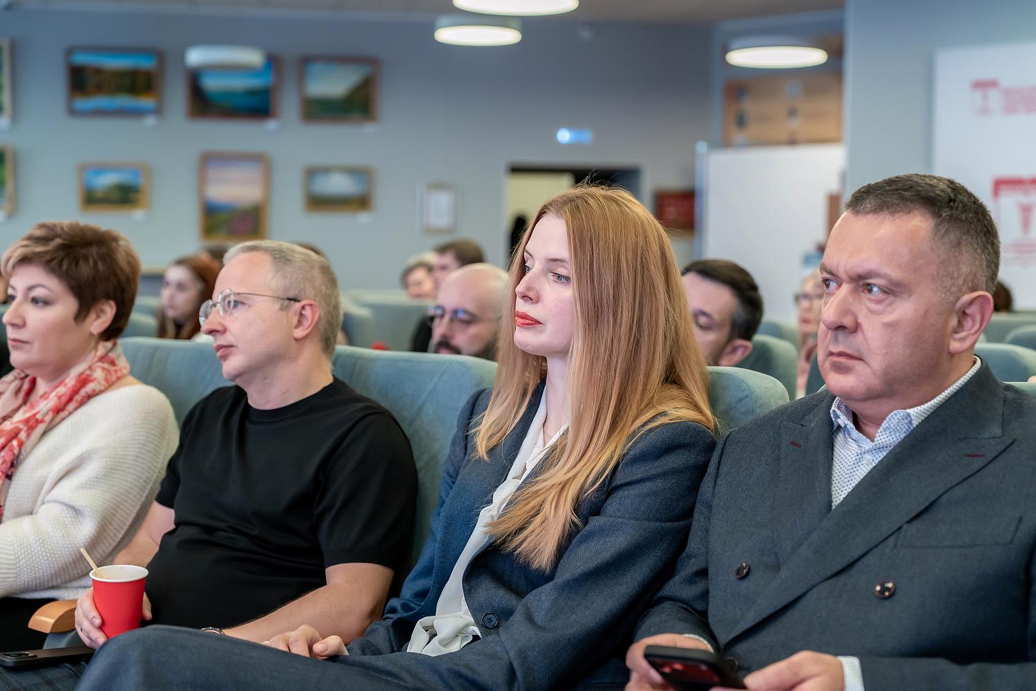 Как выстроить эффективное взаимодействие между выставочными застройщиками и креативными производствами