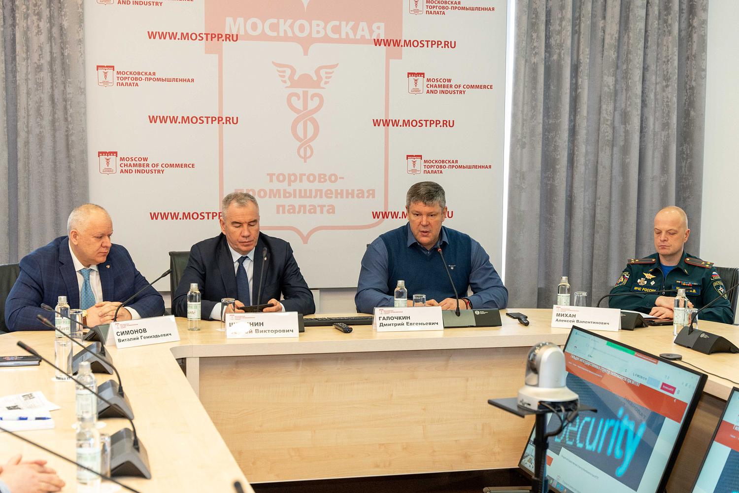 Общественный контроль в местах массового присутствия людей поможет избежать трагедий