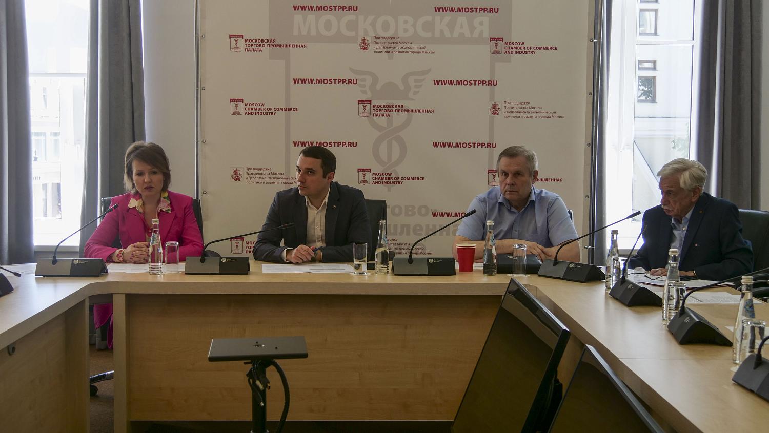 Рабочая группа обсудила актуальность разработки программы переподготовки по специальности «Оценка и экспертиза культурных ценностей»