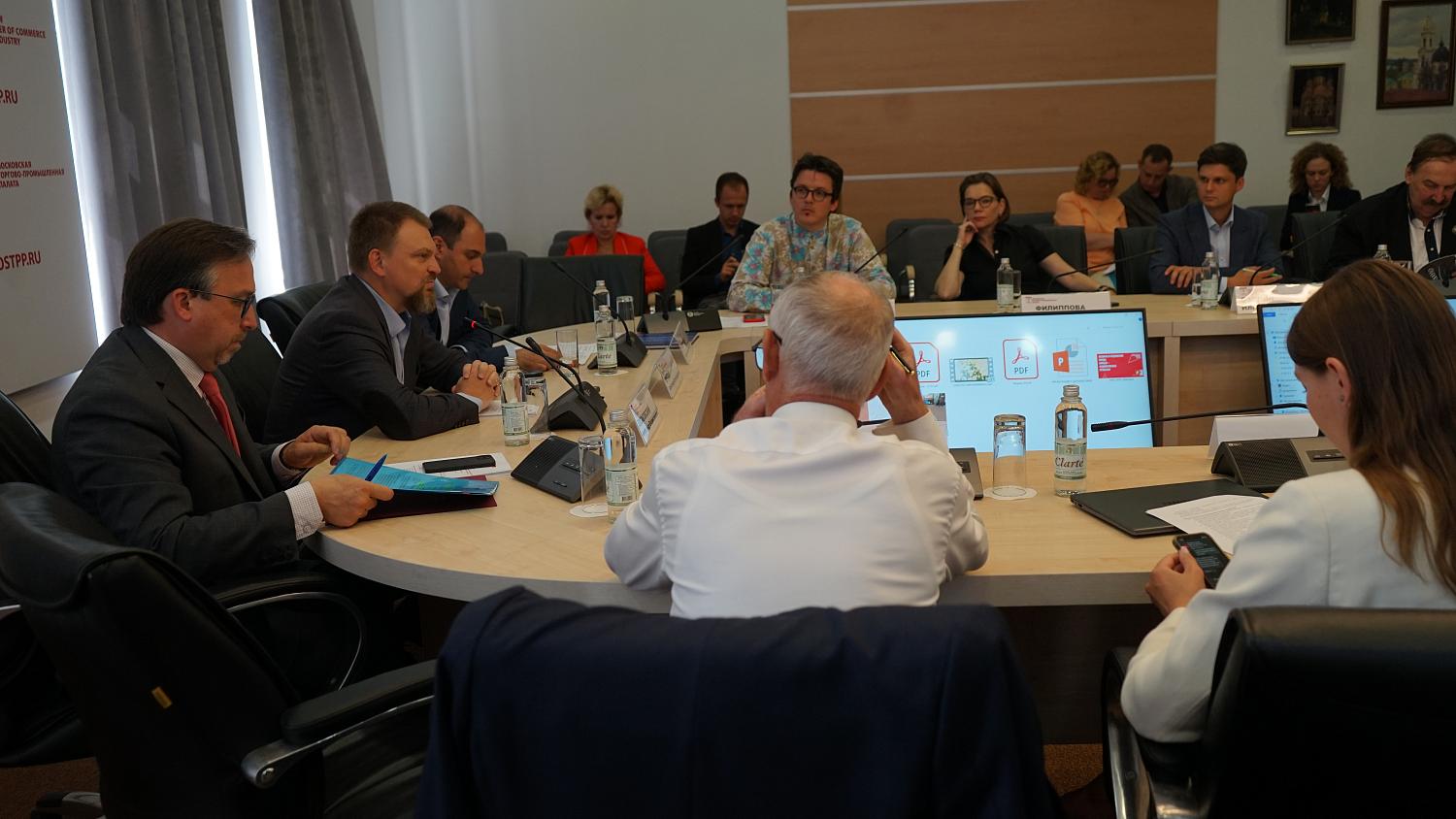 На площадке МТПП эксперты обсудили проблемы народных художественных промыслов и предложили способы решения