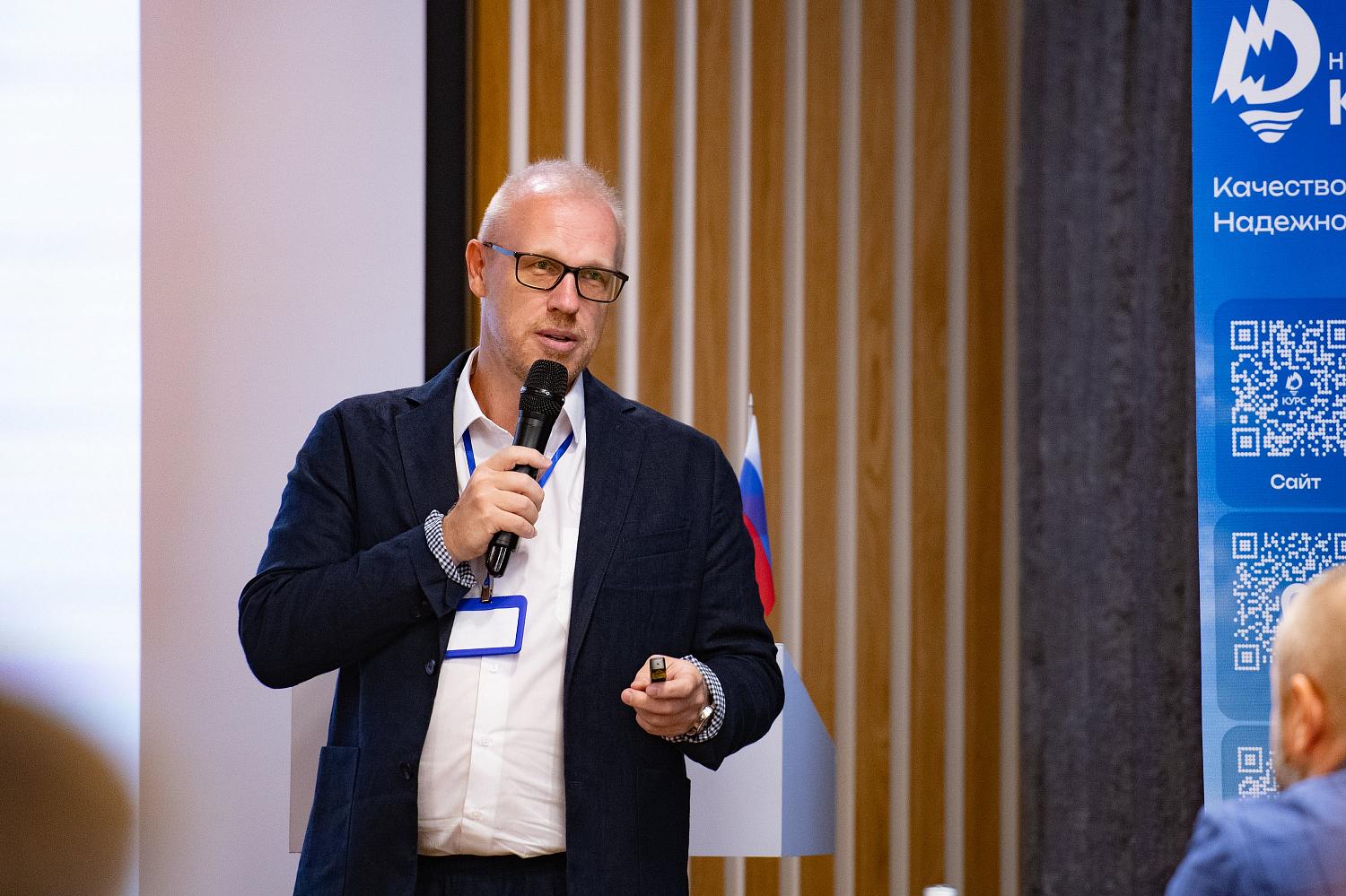 Председатель Комитета по развитию сотрудничества деловых клубов землячеств МТПП Олег Евгеньевич Московский пригласил компании судостроительной отрасли принять участие в бизнес-миссии в Китай