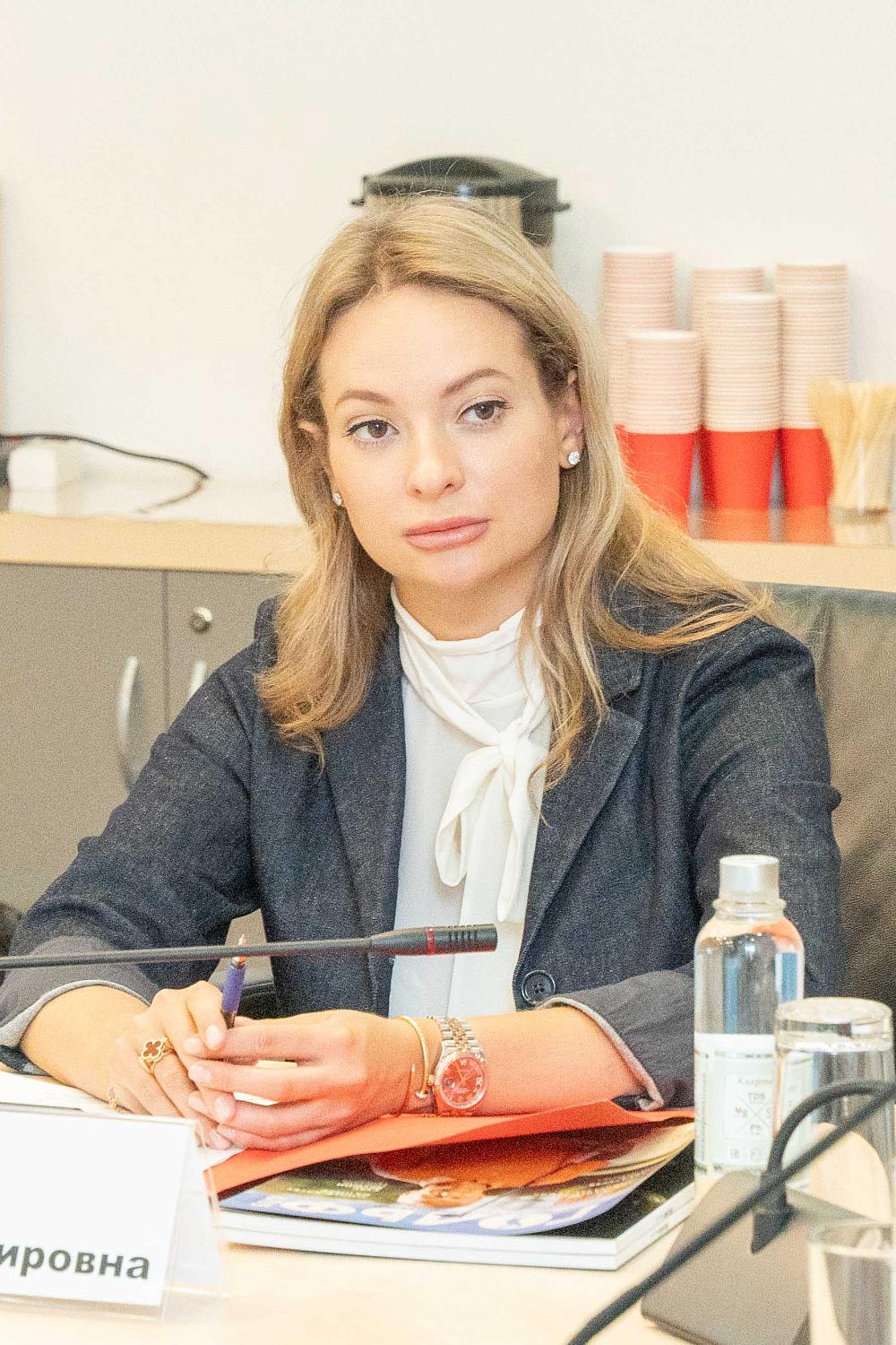 Специалисты обсуждают риски, связанные с подготовкой экспертных заключений о подлинности и происхождении предметов искусства