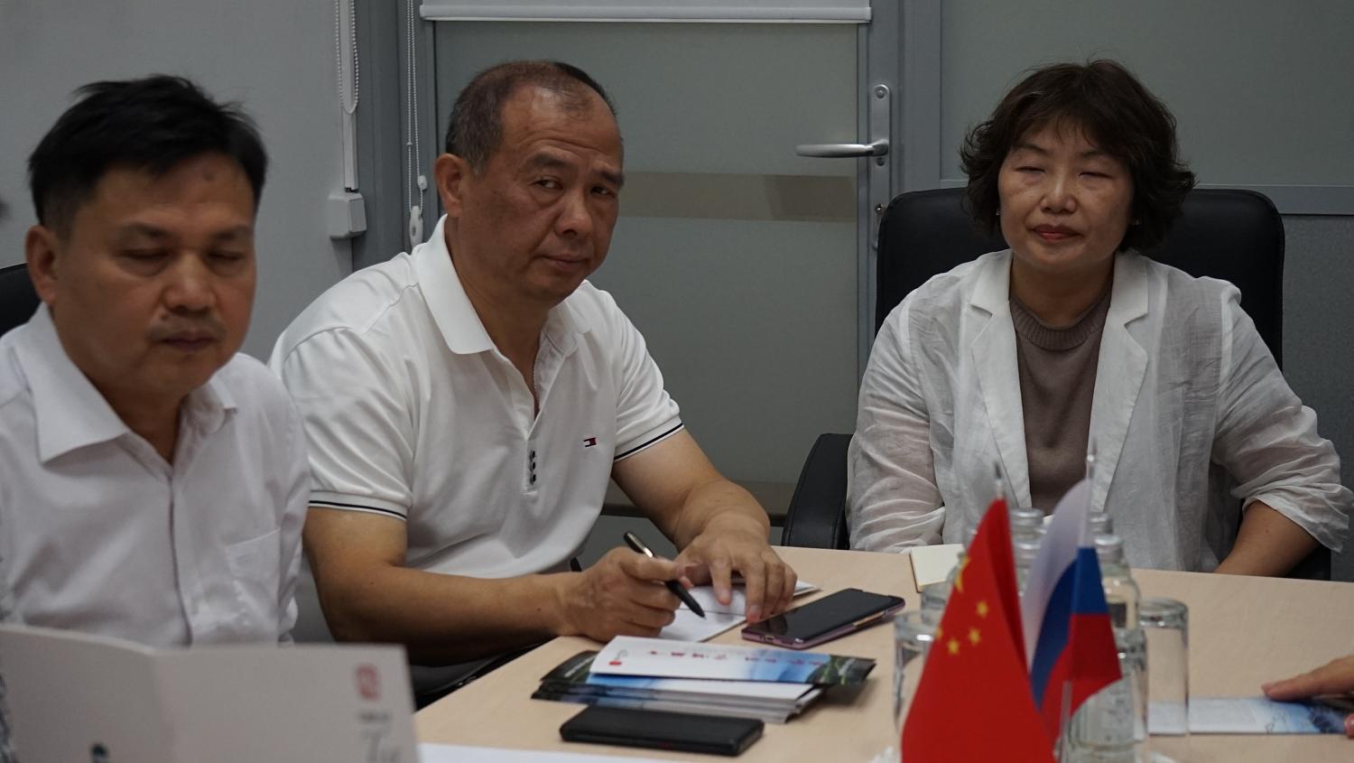 Обсуждены возможные направления сотрудничества с китайской провинцией Хубэй