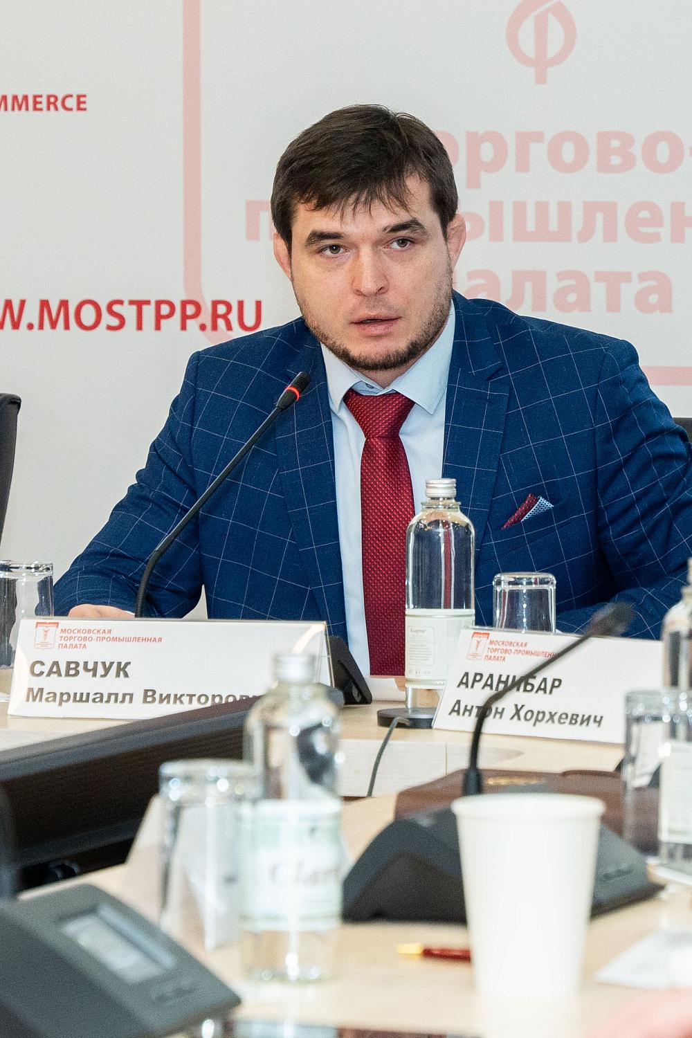 Молодежный комитет ищет дополнительные пути обеспечения безопасности многоквартирных домов