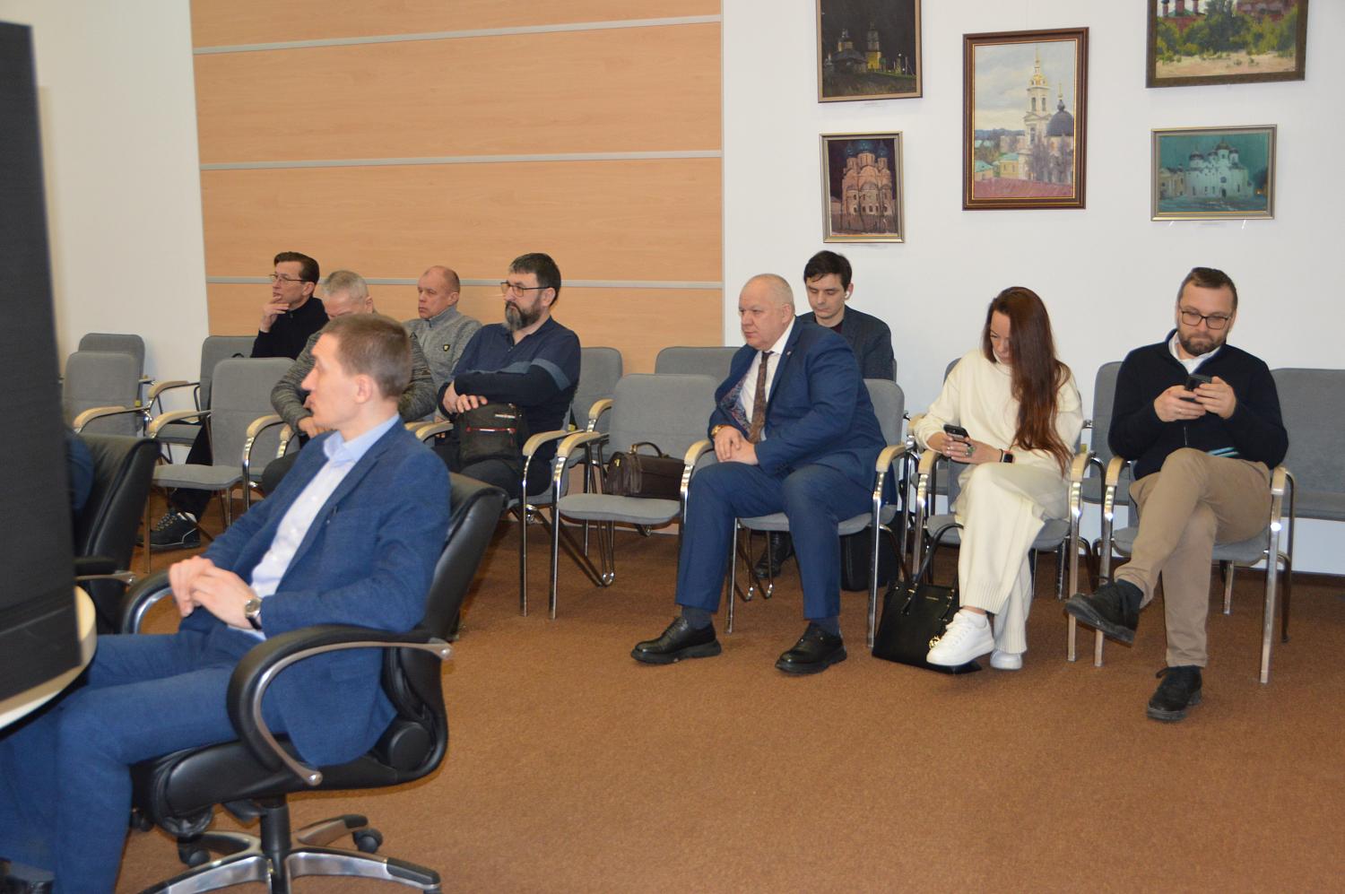 Обсуждены перспективы развития в городе отрасли технических средств безопасности 