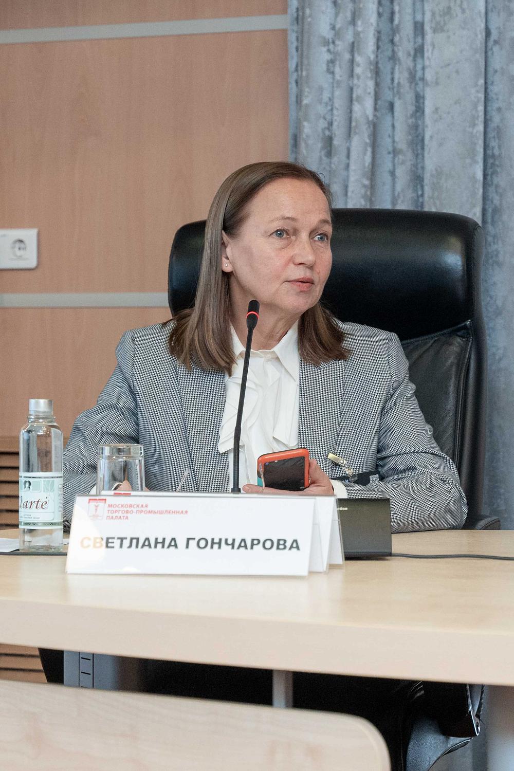 В центре внимания бизнесменов, чиновников и ученых – речные круизы