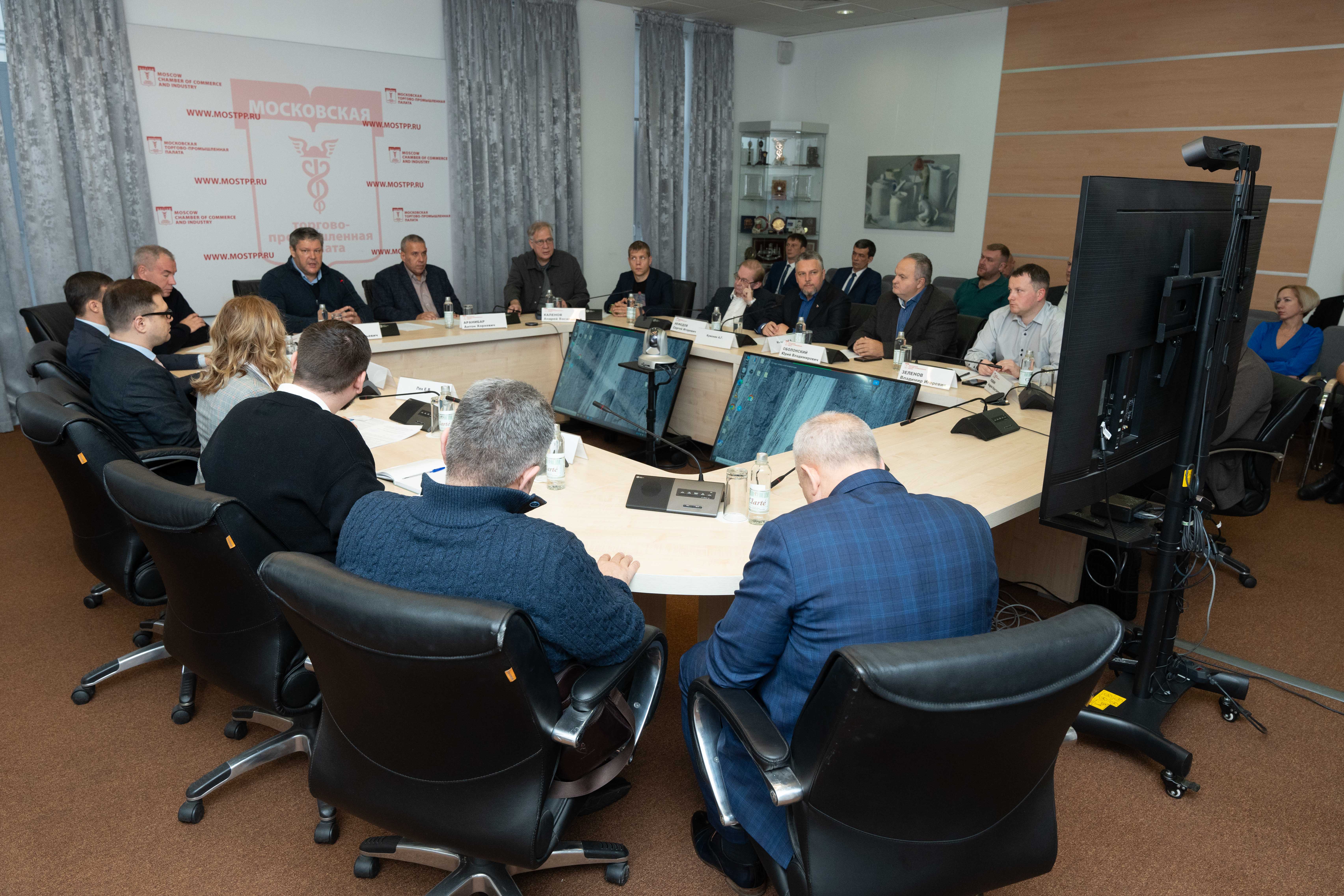 Как и чему нужно обучать молодых людей в современном мире?