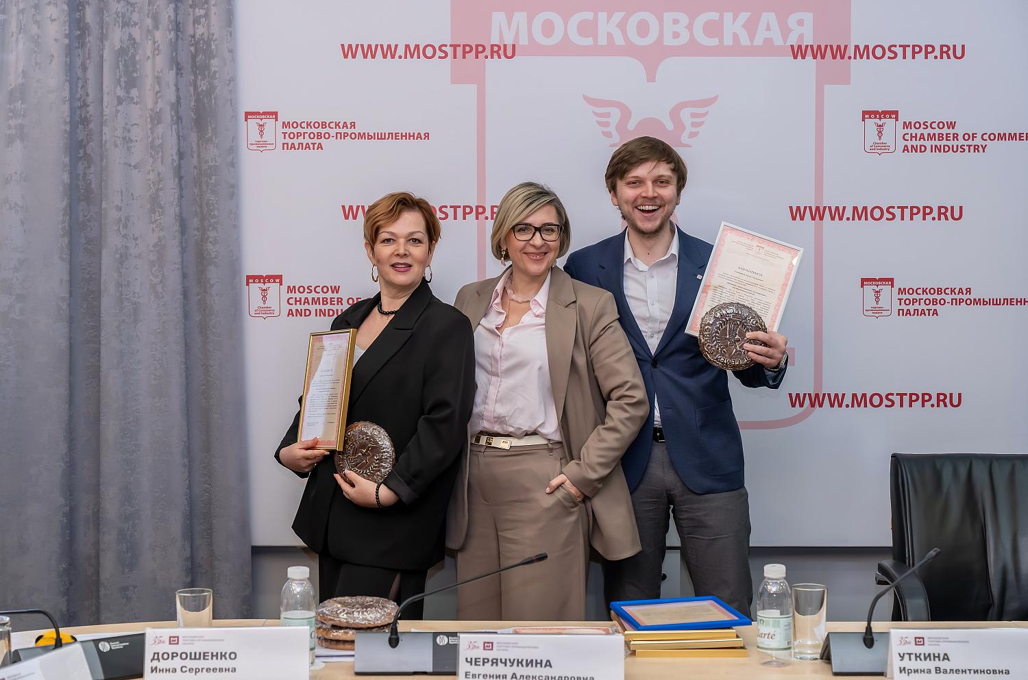 Медиация лечит конфликты: как врачи и пациенты учатся слышать друг друга