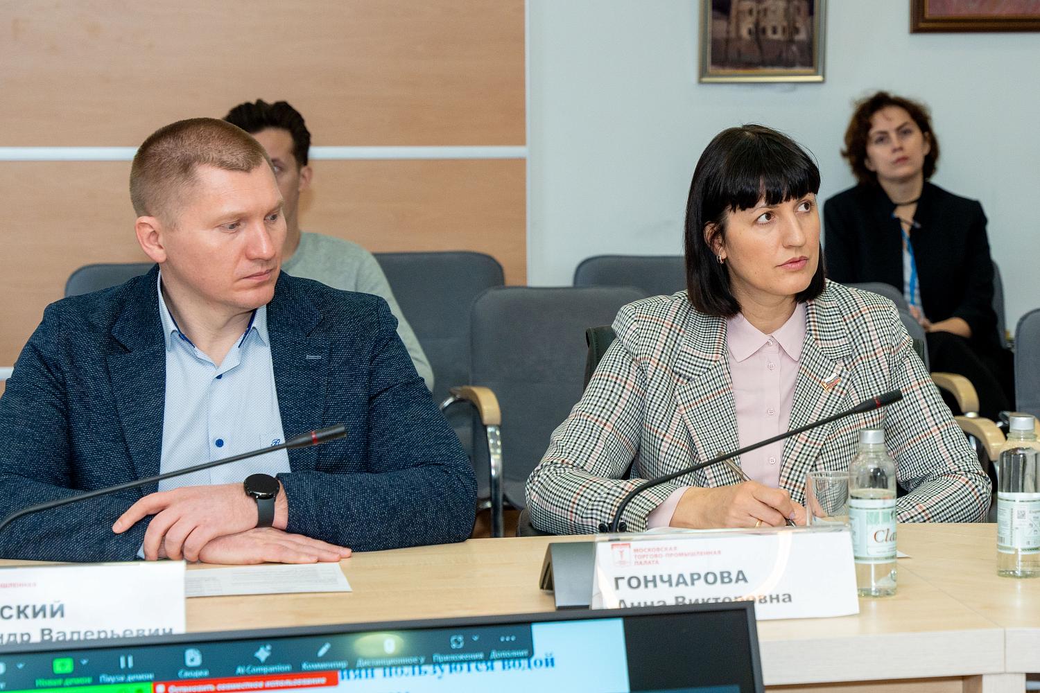 Молодежный комитет ищет дополнительные пути обеспечения безопасности многоквартирных домов