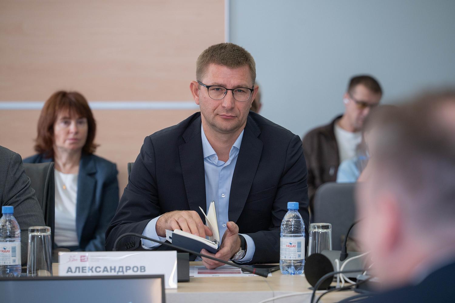 Особенности ведения бизнеса в многоквартирных домах обсудили в МТПП
