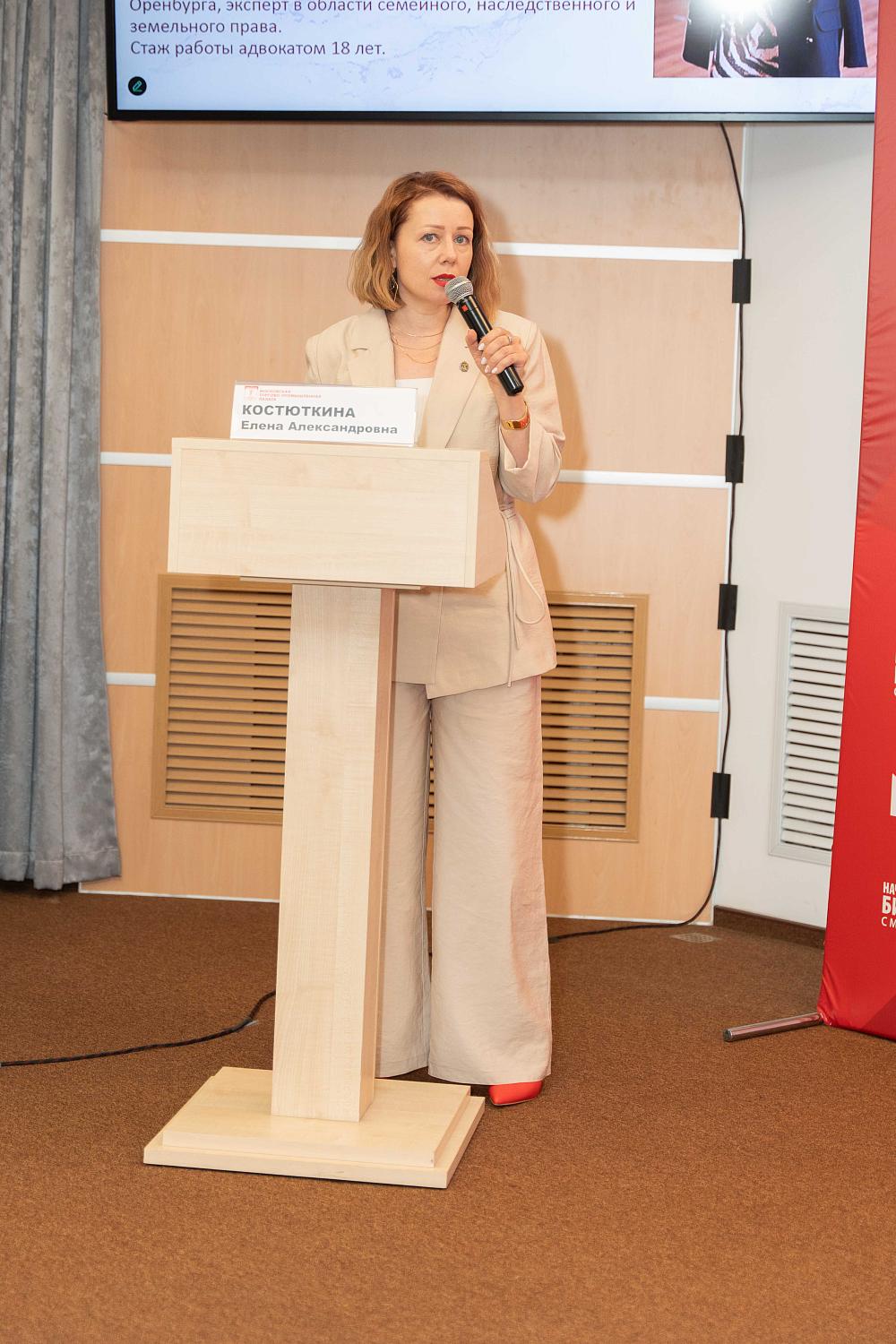 «Договориться нельзя судится» - где ставят запятую медиаторы и адвокаты?