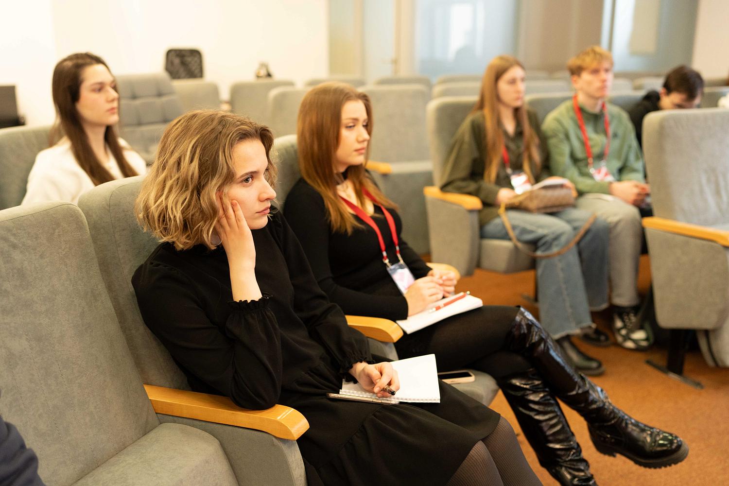 «Мы продаём не продукт, мы продаем эмоции»