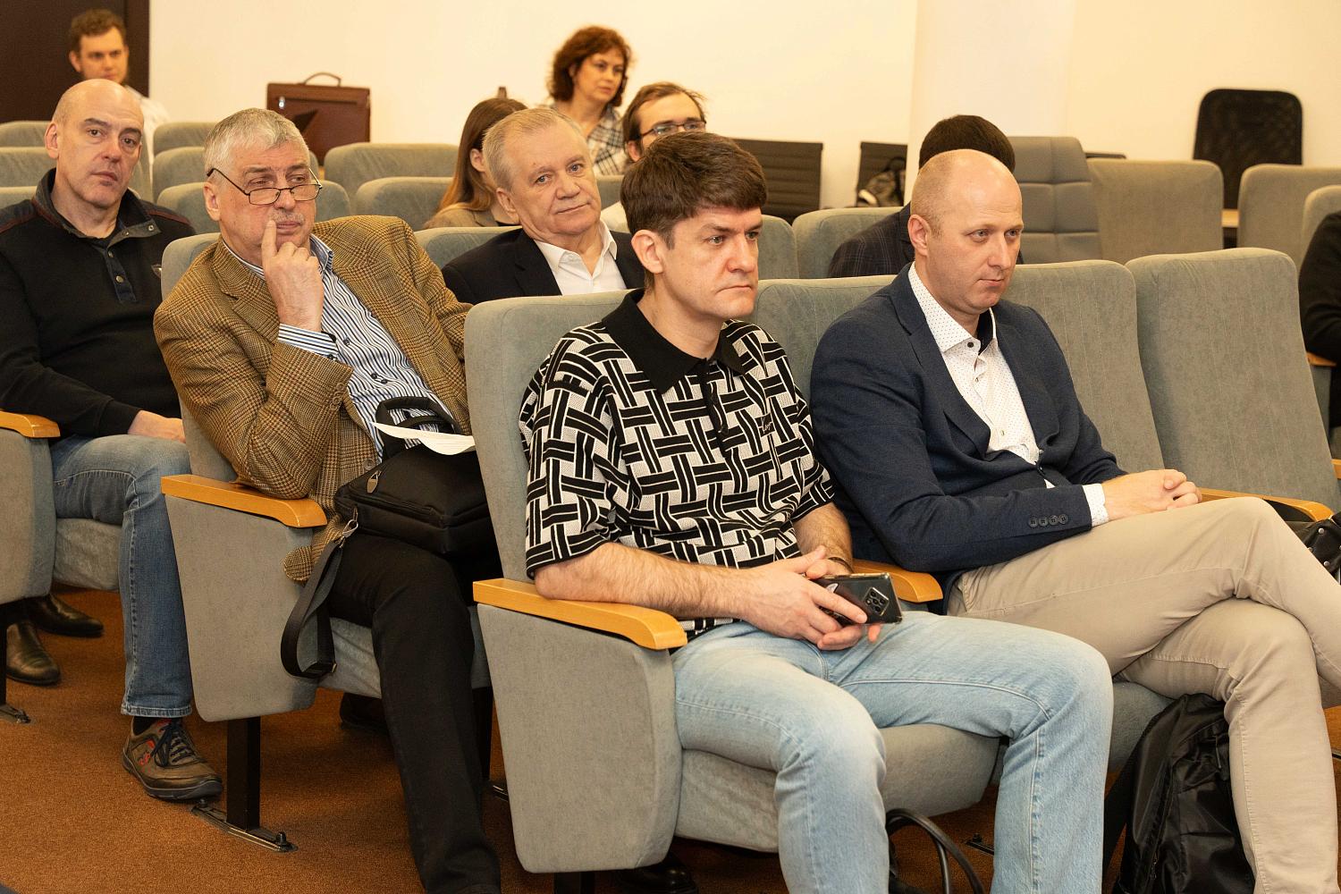 Бизнесменов познакомили с последними изменениями в сфере логистики