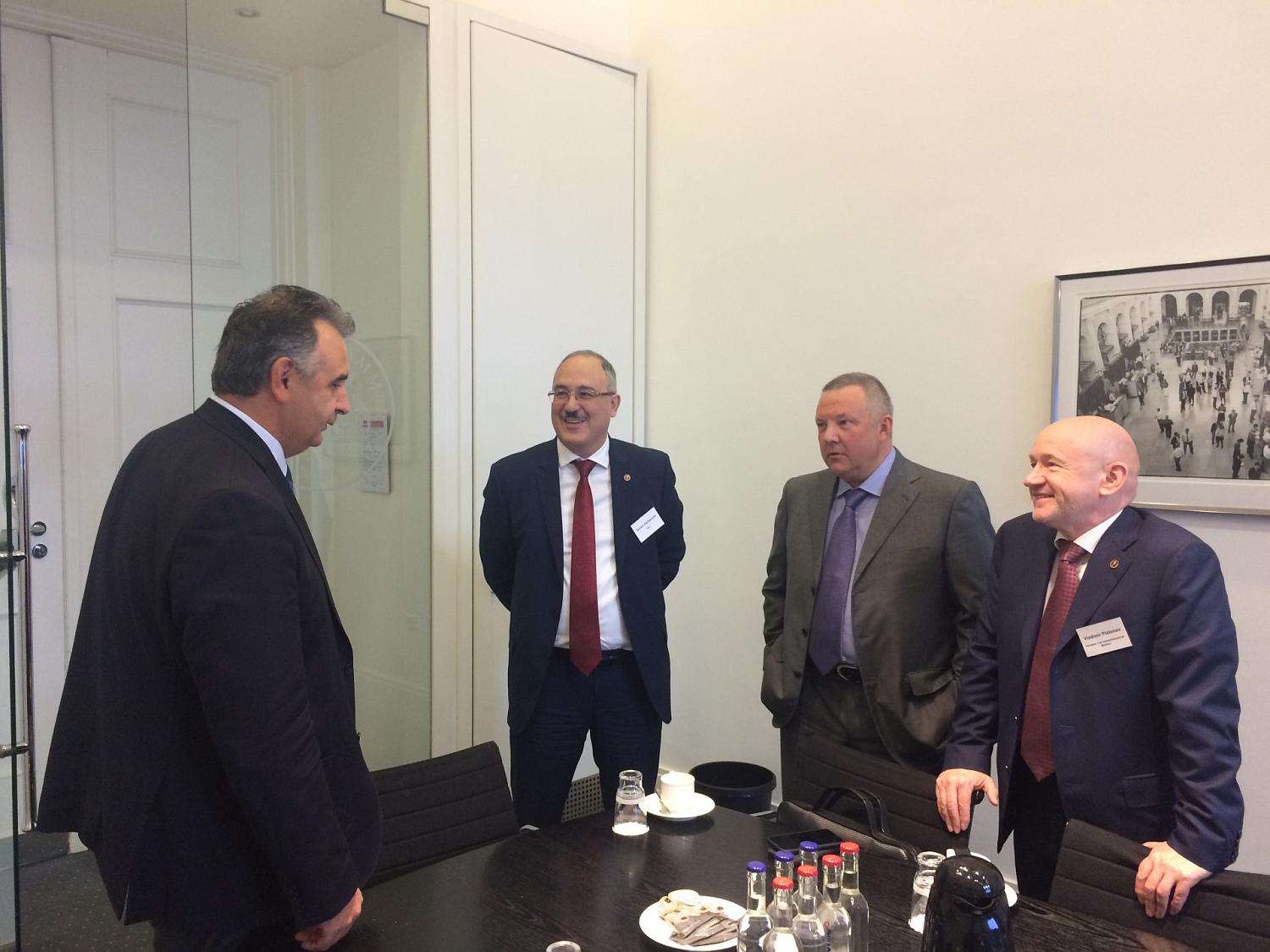 Делегация московского бизнеса во главе c Президентом МТПП посетила Гамбург