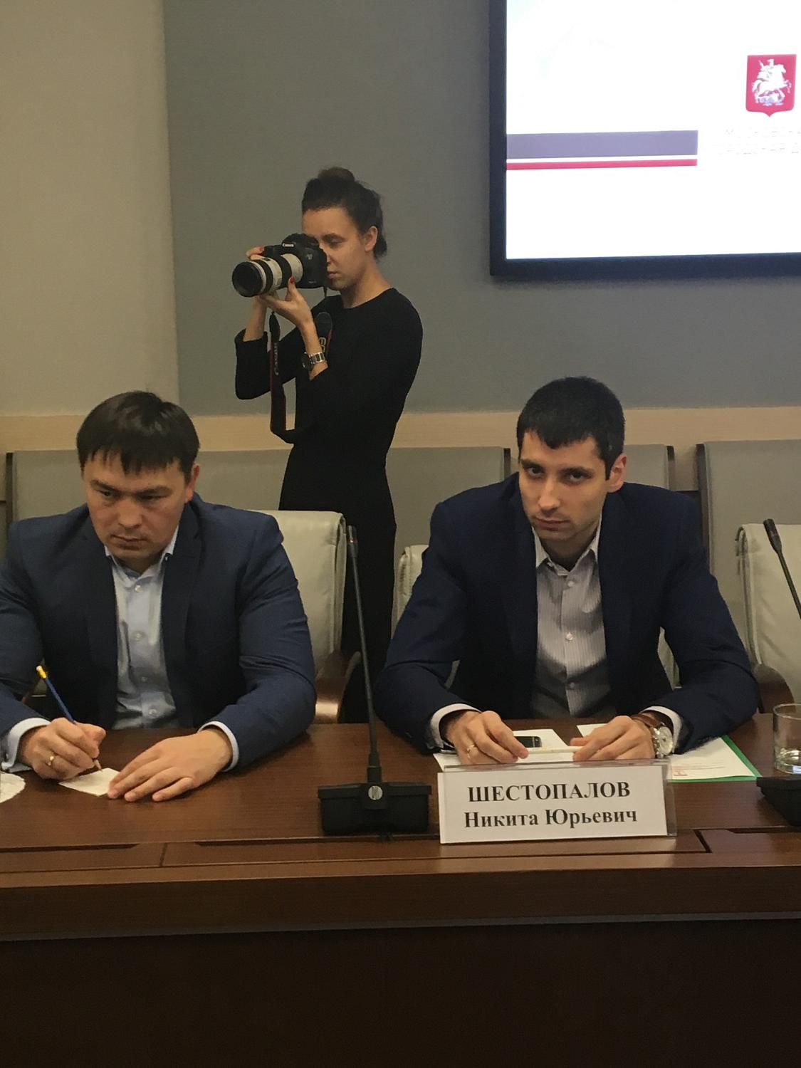 Таксомоторные компании столицы испытывают сложности при оформлении полисов