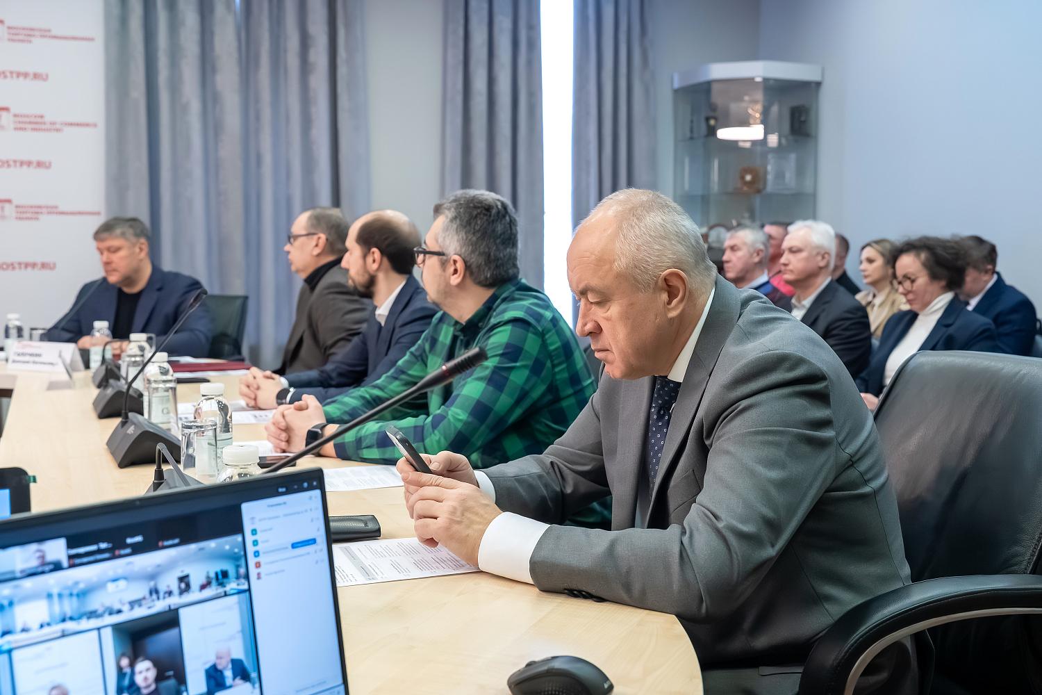 На площадке МТПП эксперты обсудили как грамотно модернизировать системы технической безопасности многоквартирных домов по всей стране