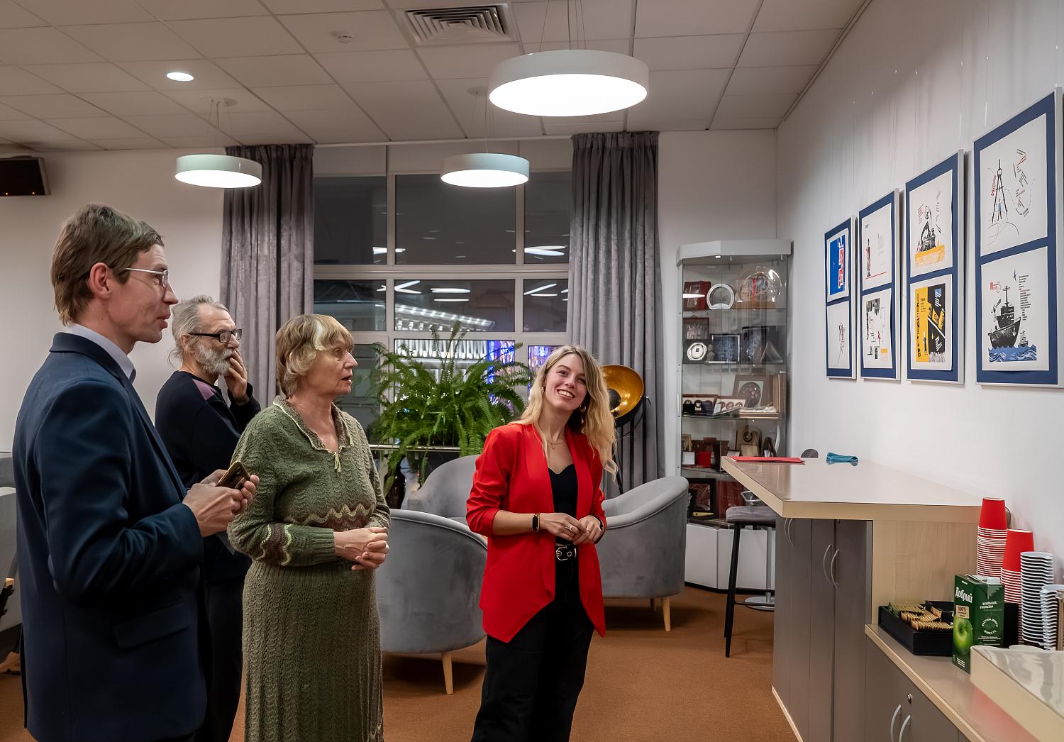 Цветущая сложность и индустриальная поэзия